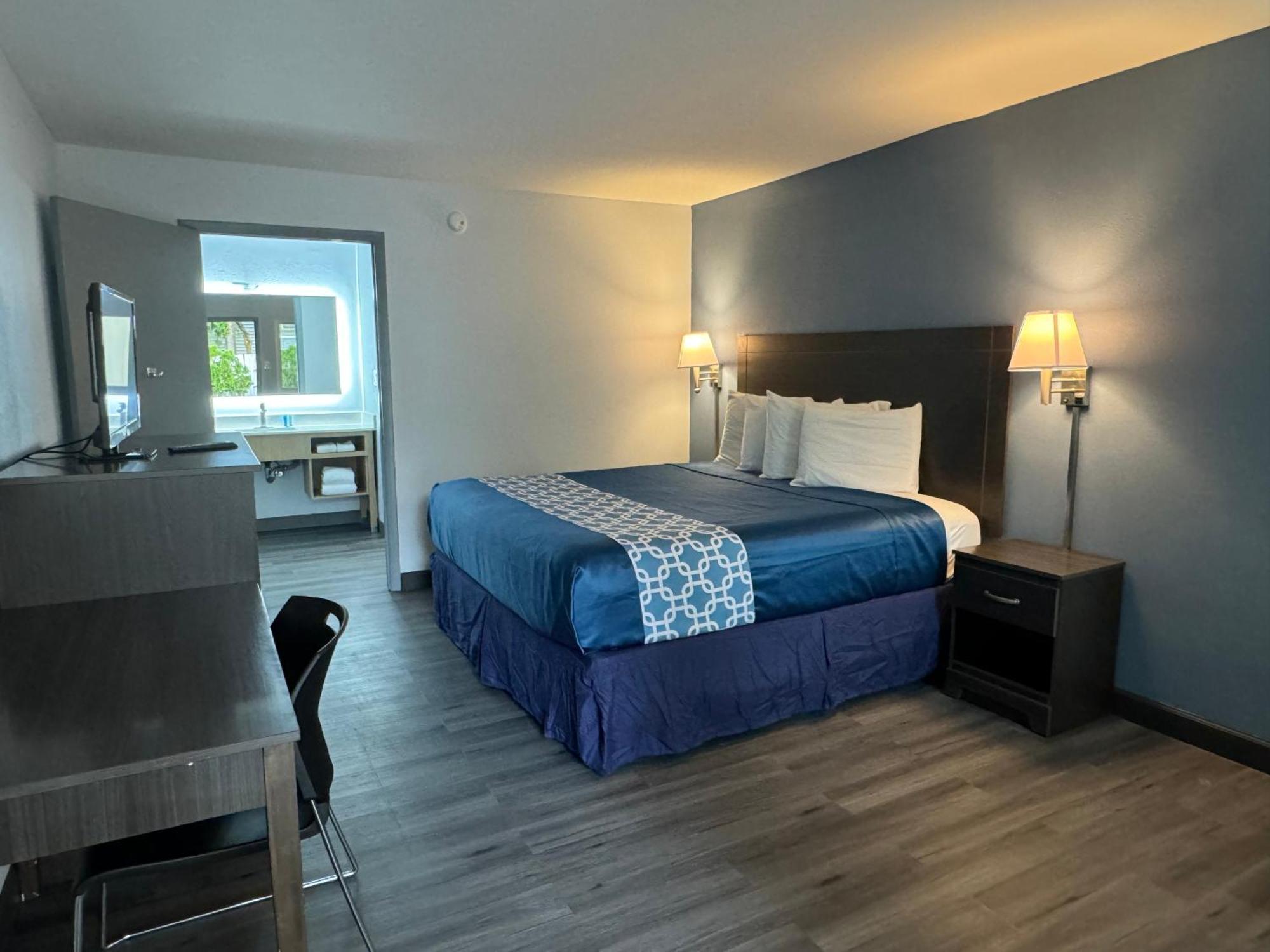 Travelodge By Wyndham Gainesville Exterior foto